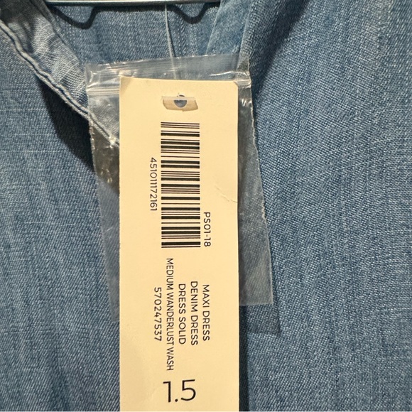 NWT Chico’s Women’s Denim Dress Size 1.5 - Picture 6 of 6